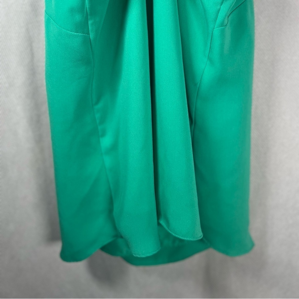 J.Crew Scalloped Lightweight Pullover Racerback Camisole Tank - Size 6 in Green - Picture 5 of 8